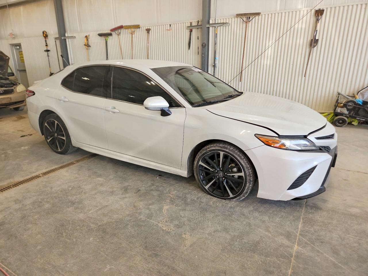 2018 Toyota Camry Xse - Фото 4