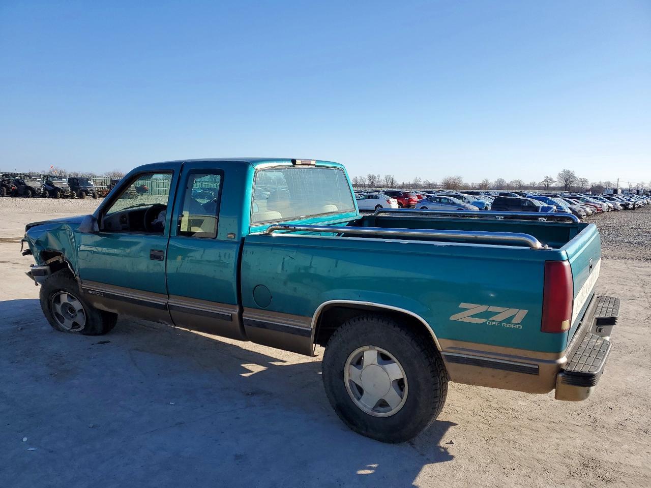 1995 Chevrolet Gmt-400 K1500 - Фото 2