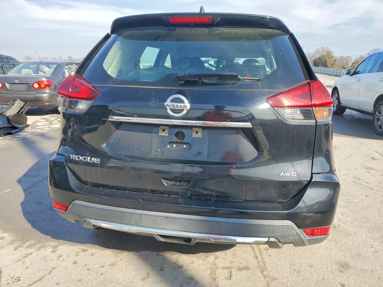 2019 Niss Rogue S - Image 6