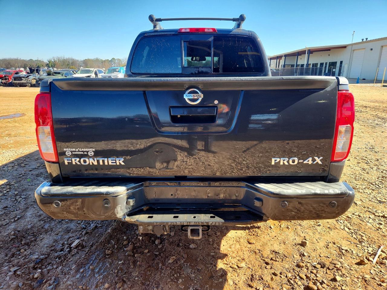 2015 Nissan Frontier S - Фото 6