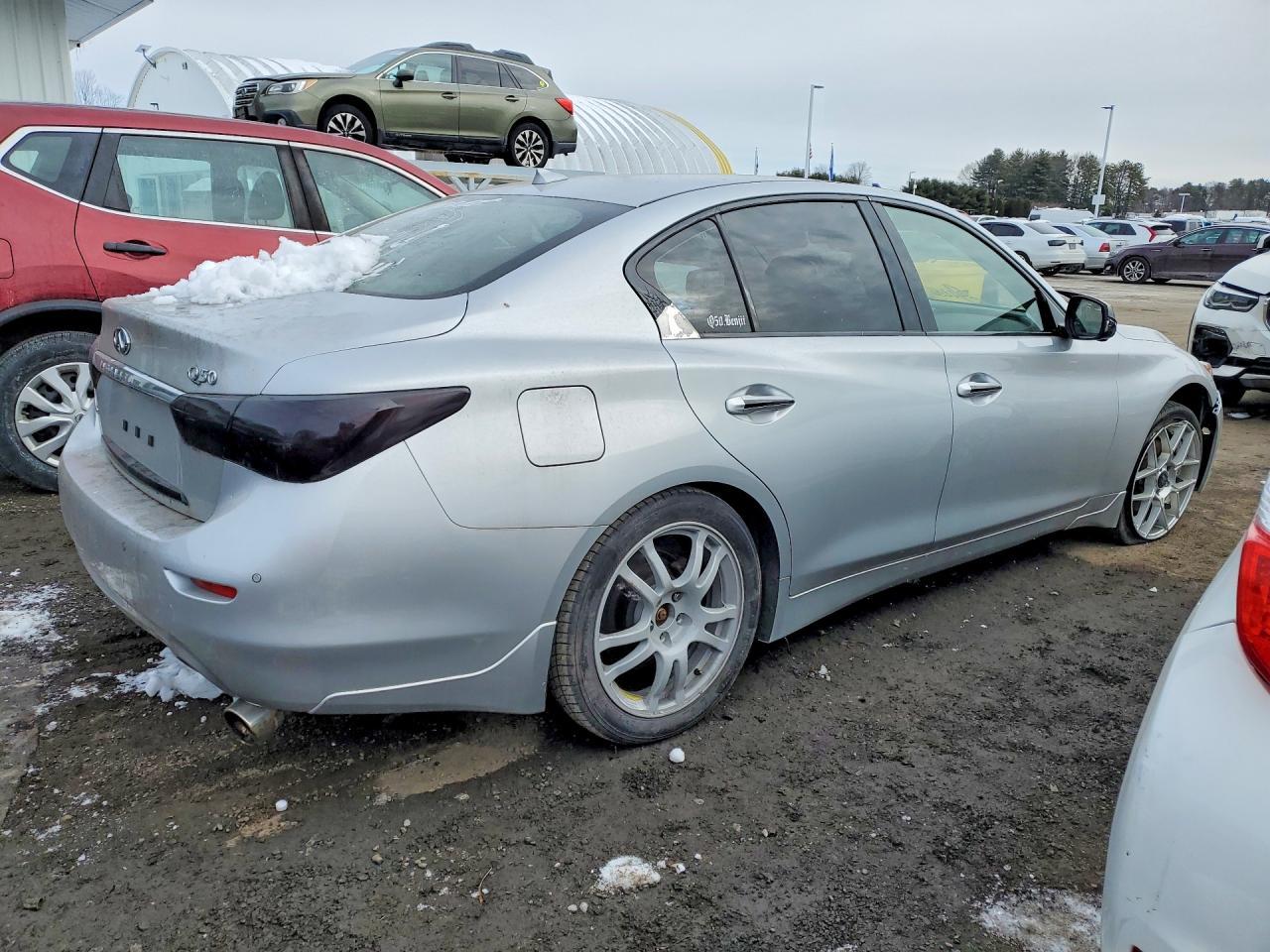 2017 Infiniti Q50 Premium - Image 3