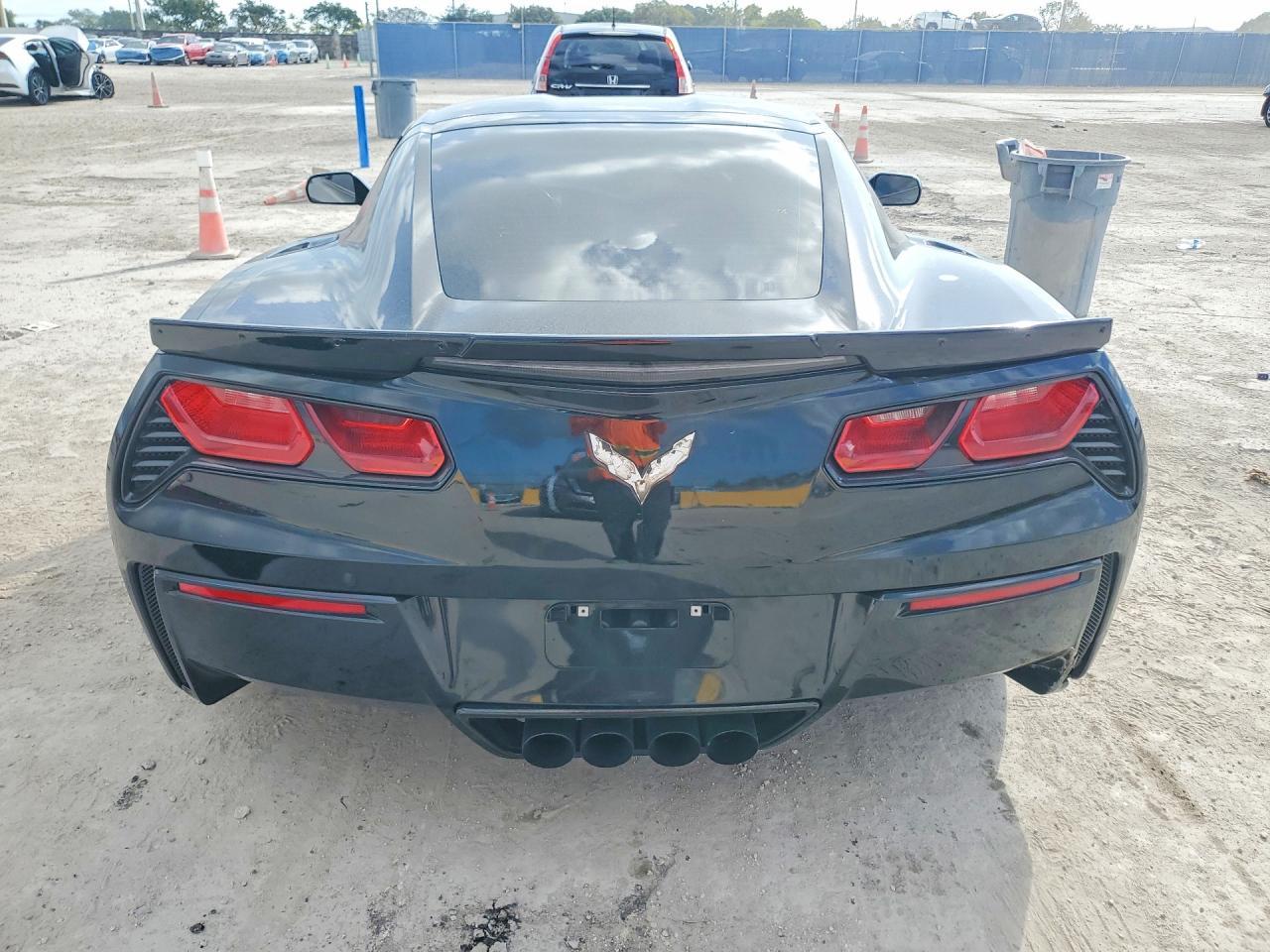 2017 Chevrolet Corvette Stingray 1Lt - Фото 6