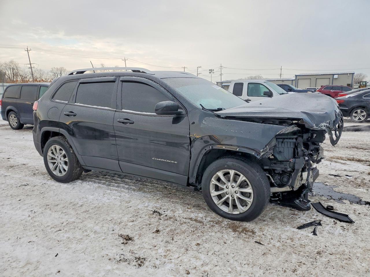 2020 Jeep Cherokee - Image 4