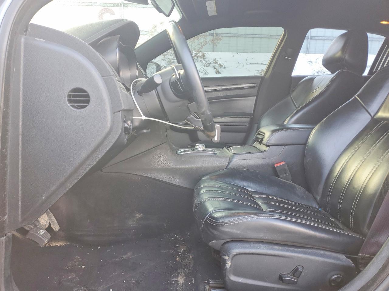 2016 Chrysler 300 S - Фото 7