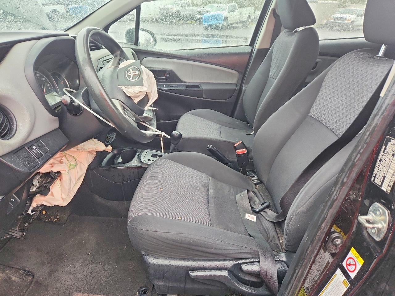 2017 Toyota Yaris L - Фото 7