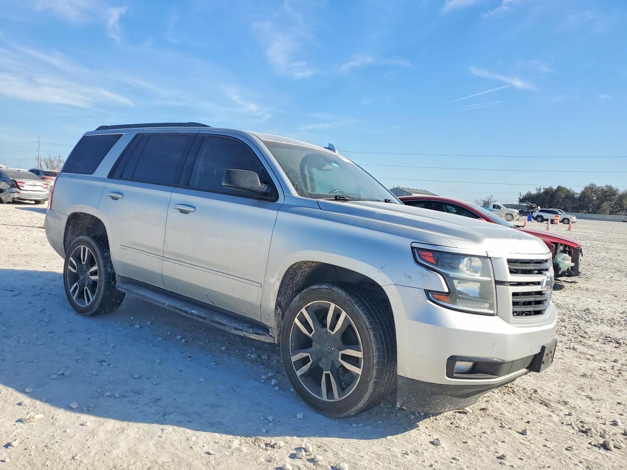 2018 Chevrolet Tahoe C1500 Premier - Image 4