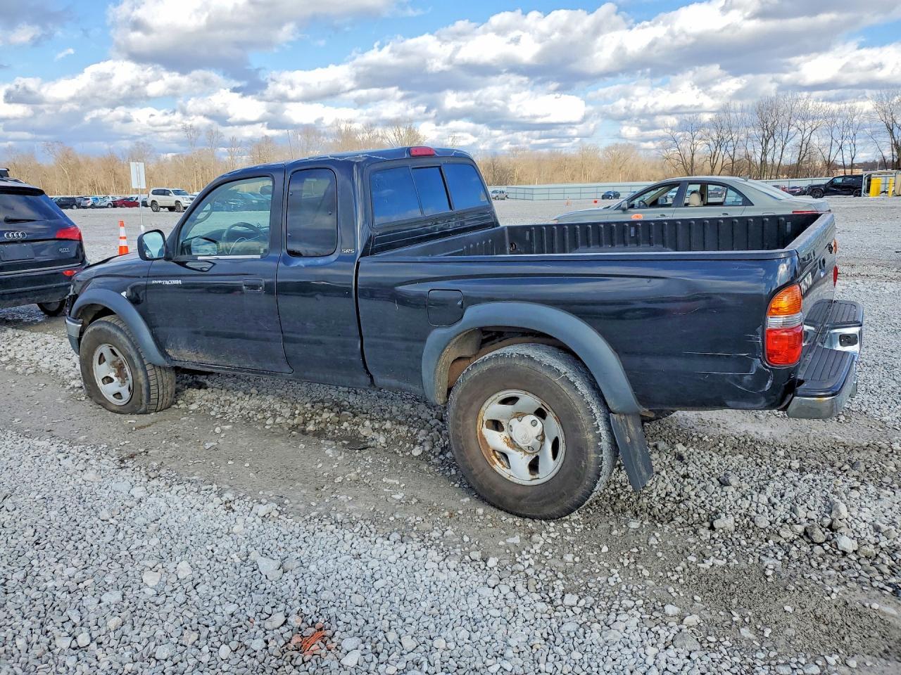 2003 Toyota Tacoma Prerunner - Фото 2