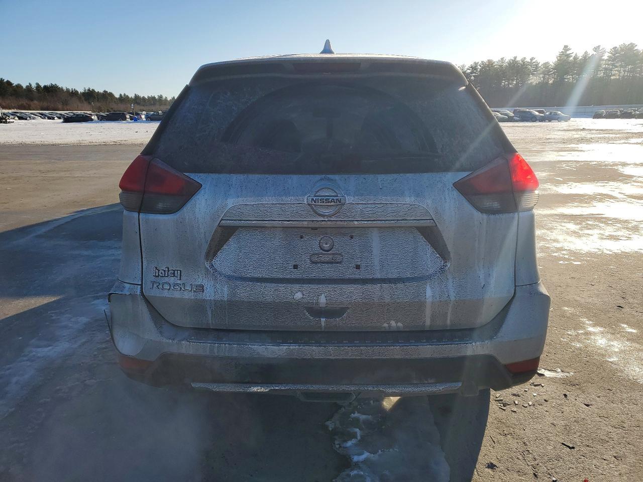 2017 Niss Rogue S - Фото 6