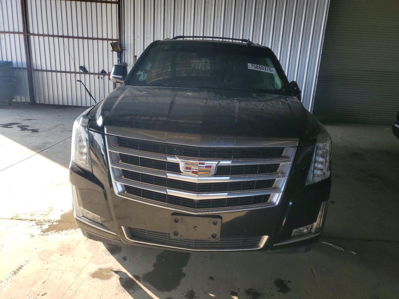 2018 Cadillac Escalade Esv Luxury - Image 5