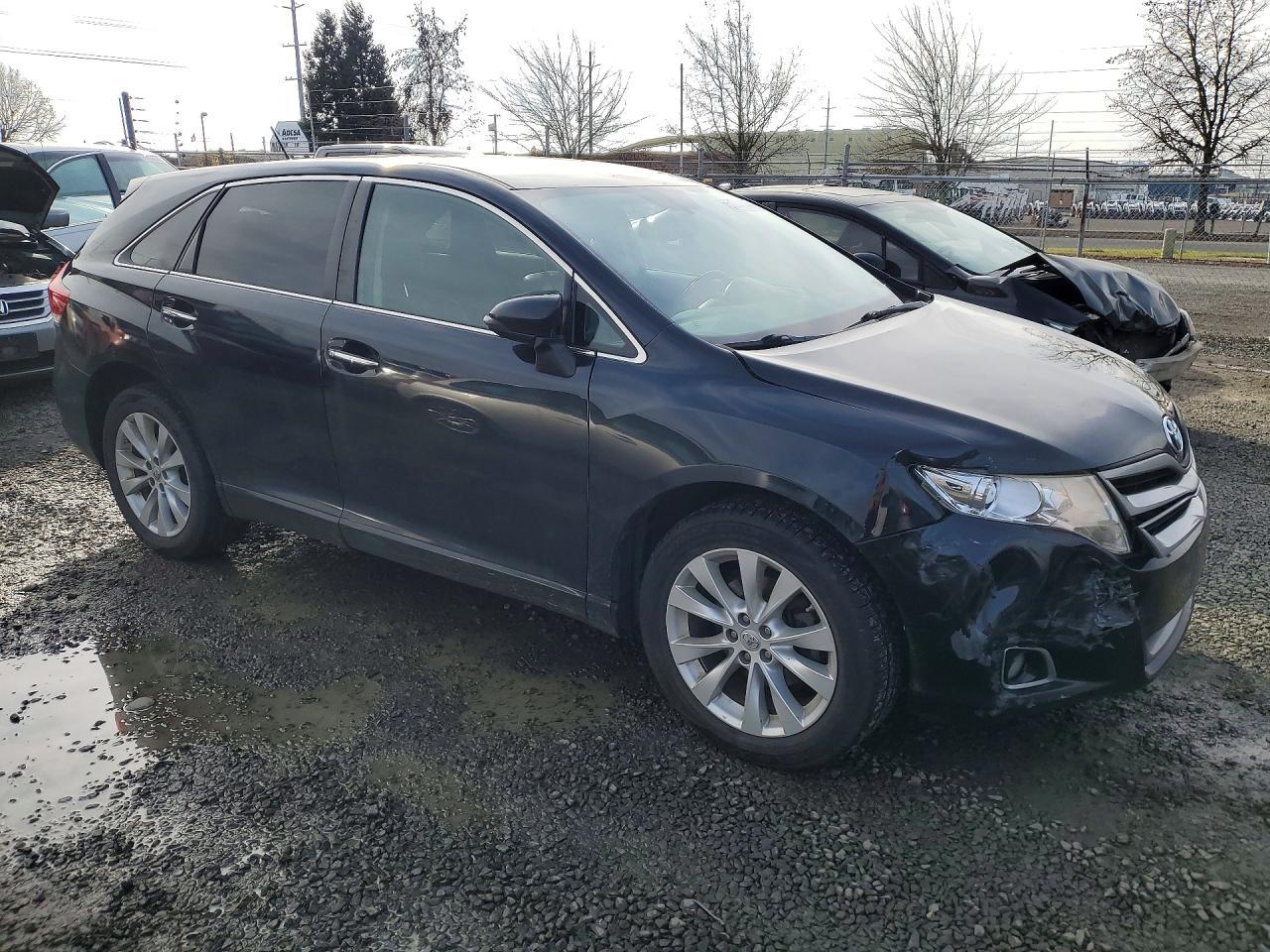 2014 Toyota Venza Le - Image 4