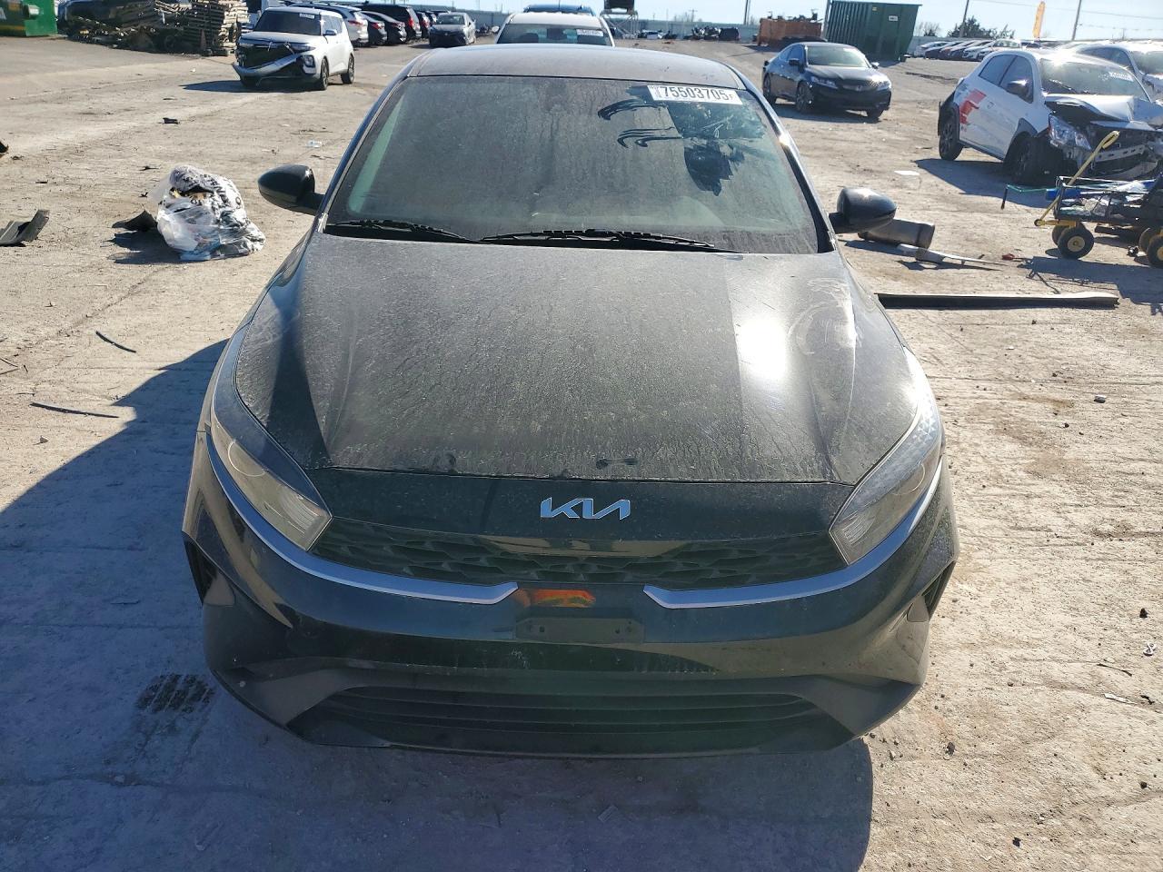 2022 Kia Forte Fe - Image 5
