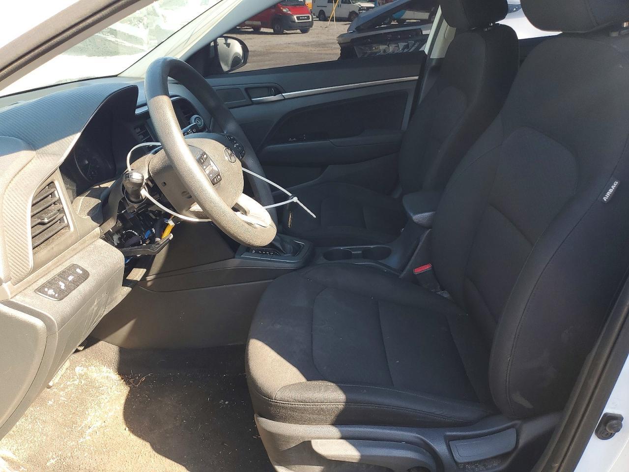 2020 Hyundai Elantra Sel - Фото 7