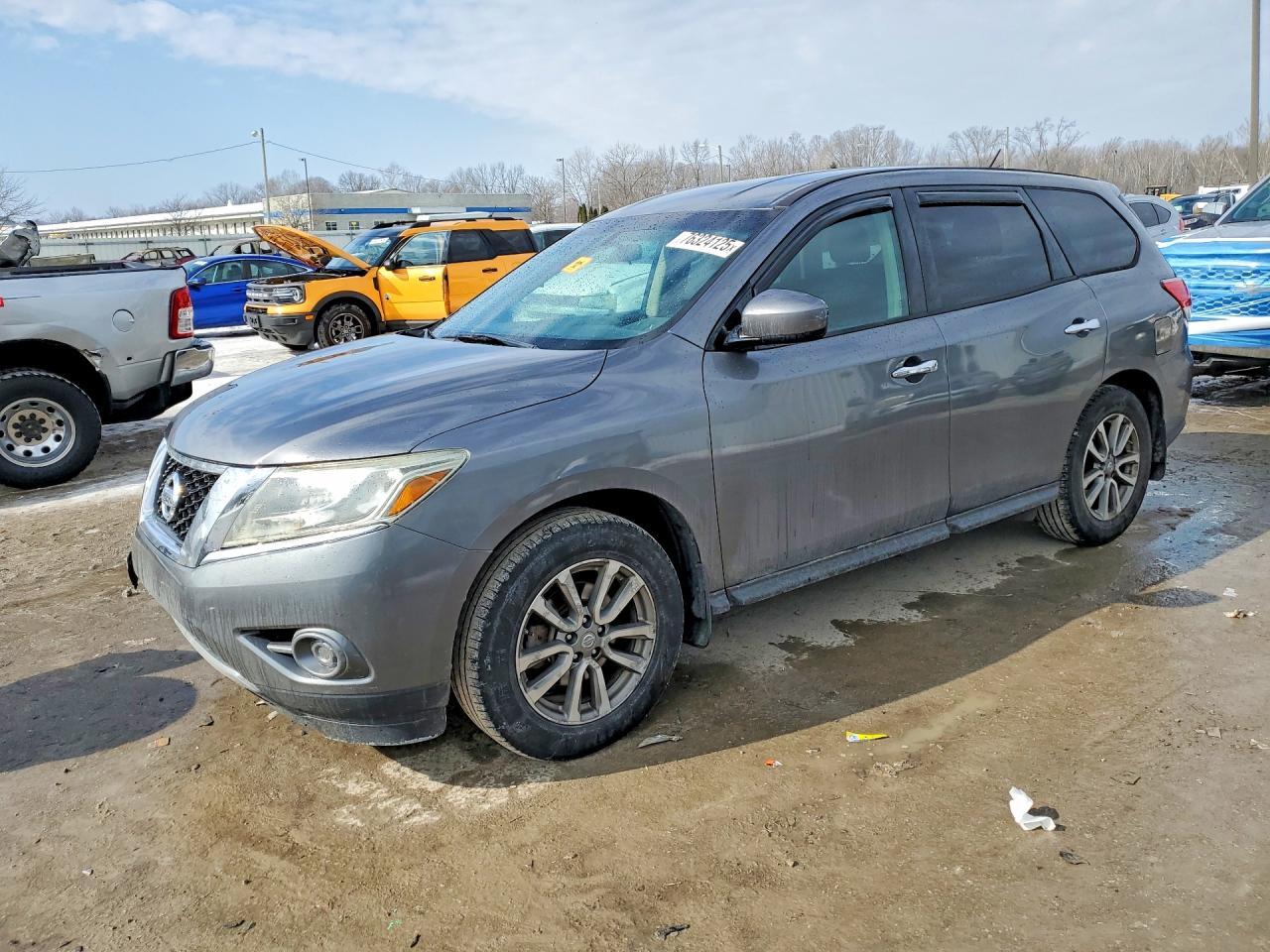 2015 Nissan Pathfinder S