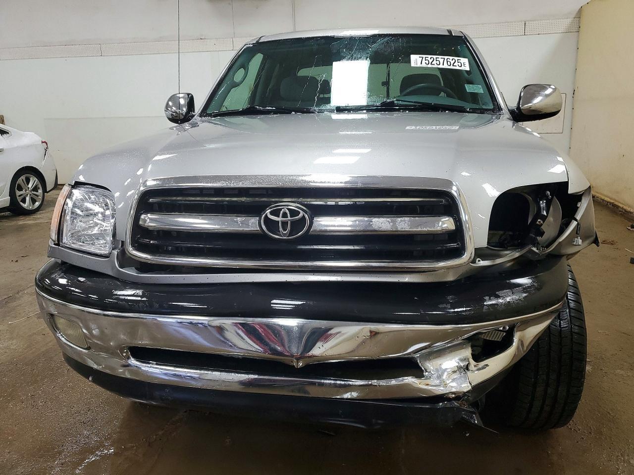 2002 Toyota Tundra Sr5 V8 - Фото 5