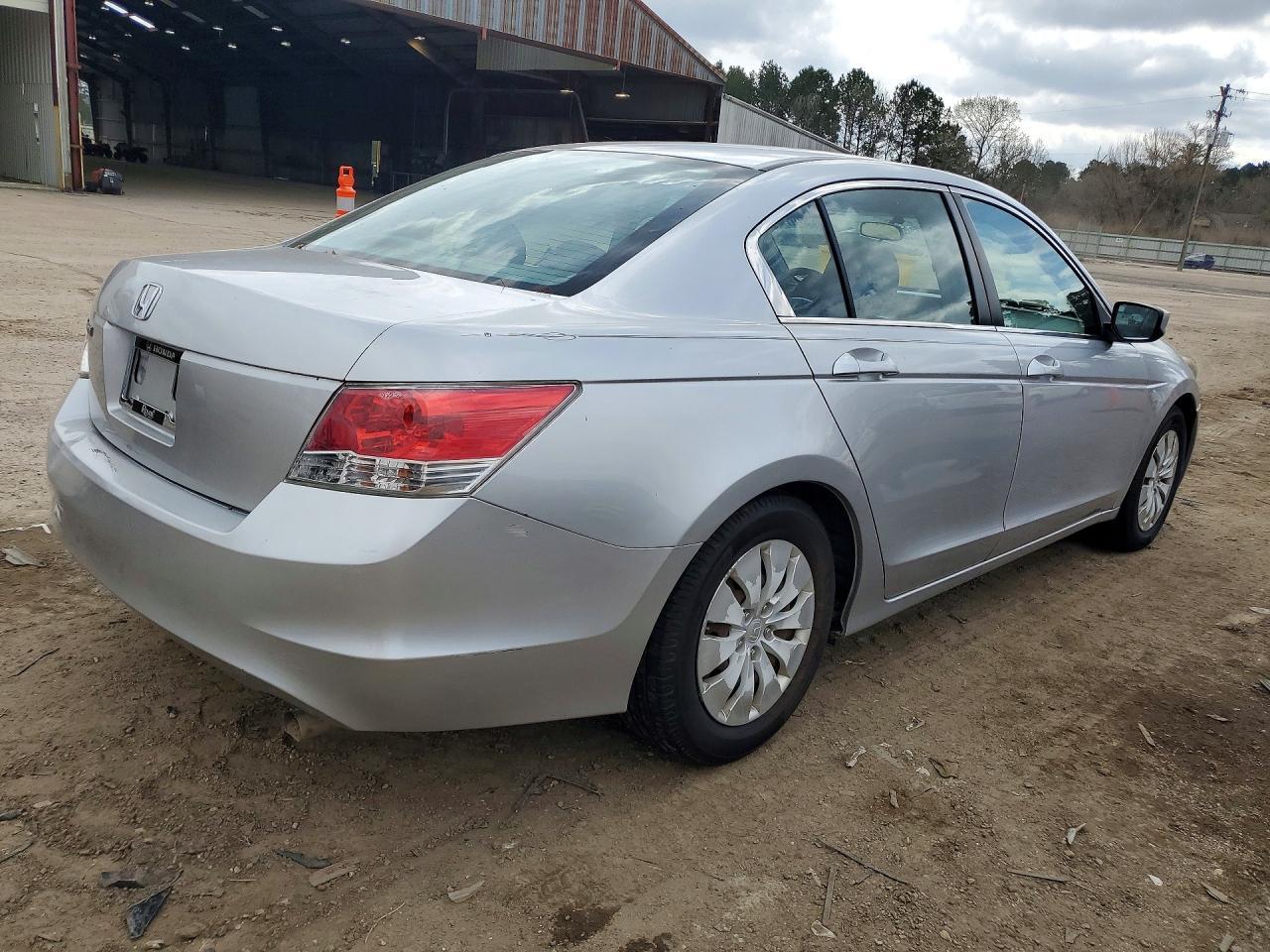 2010 Honda Accord Lx - Фото 3