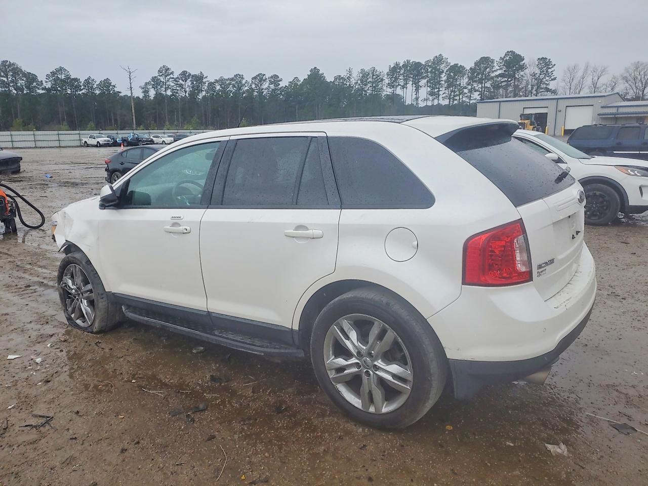 2014 Ford Edge Sel - Фото 2