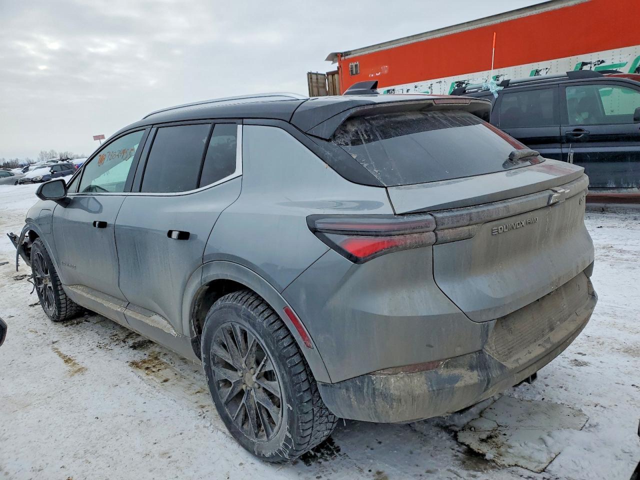 2025 Chevrolet Equinox Lt - Image 2