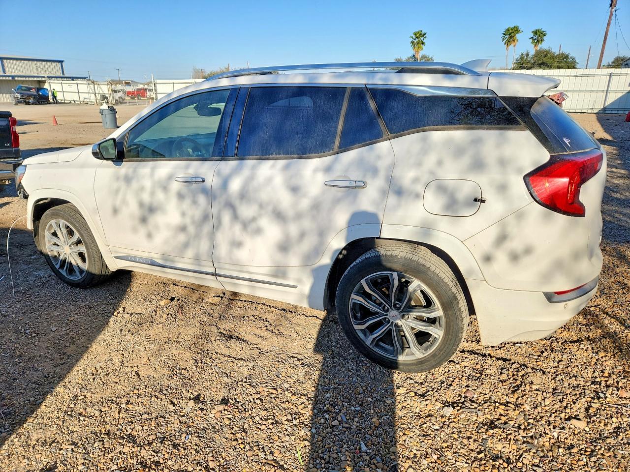 2018 GMC Terrain Denali - Image 2