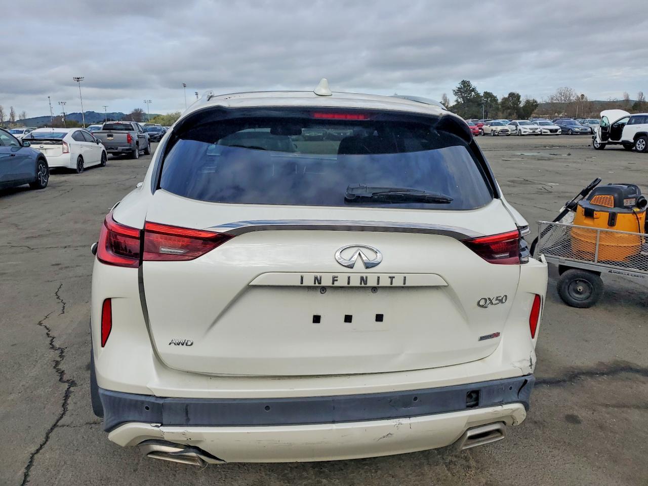 2020 Infinity Qx50 Essential - Фото 6
