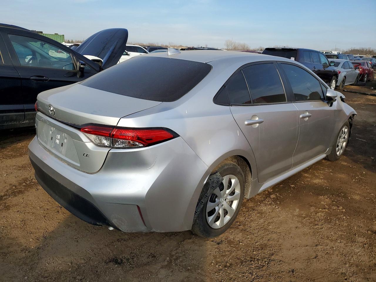 2023 Toyota Corolla Le - Image 3