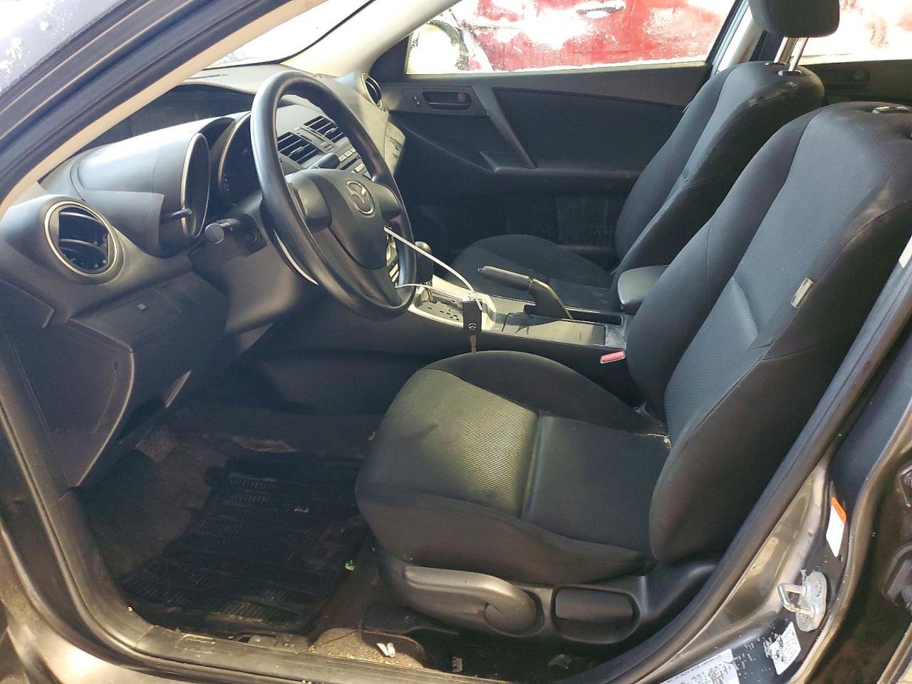 2011 Mazda 3 I - Image 7
