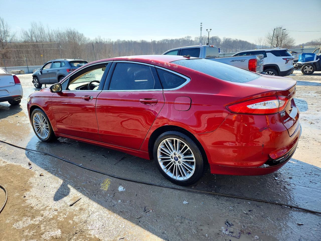 2014 Ford Fusion Se - Фото 2