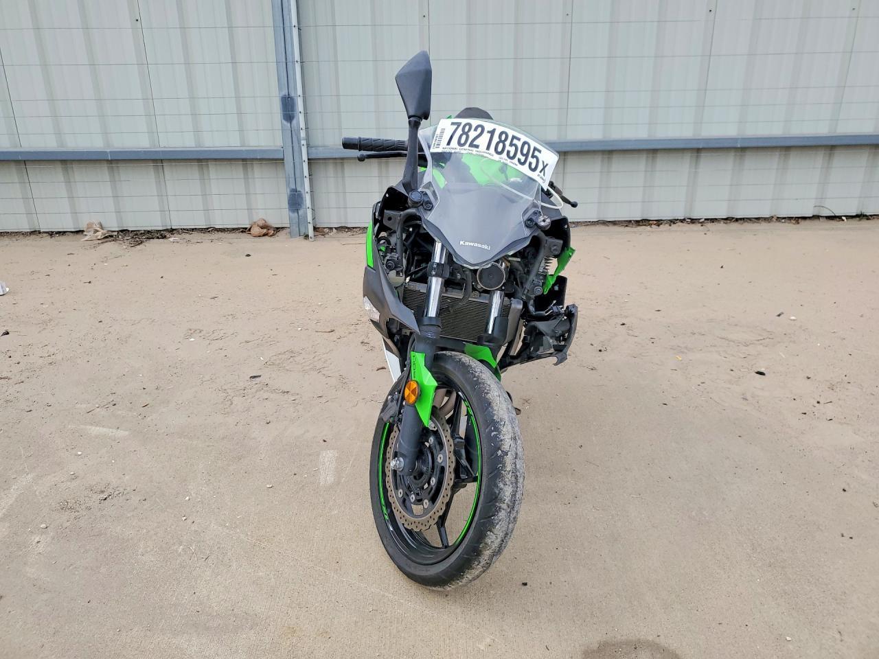 2022 Kawasaki Ex400 - Фото 2