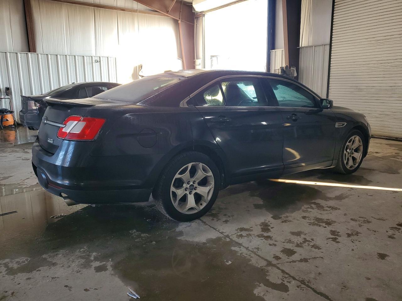 2010 Ford Taurus Sho - Фото 3