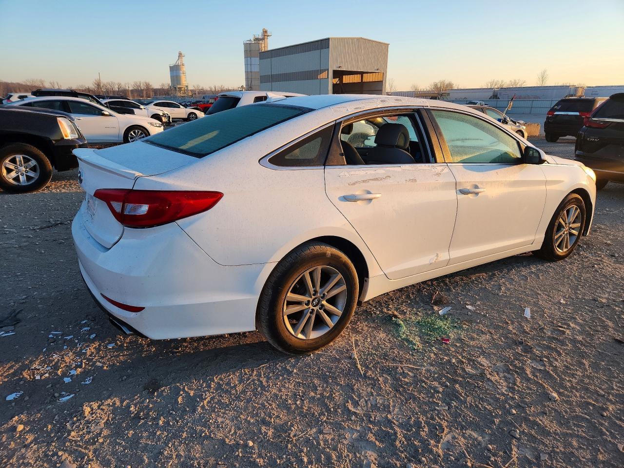 2015 Hyundai Sonata Se - Фото 3