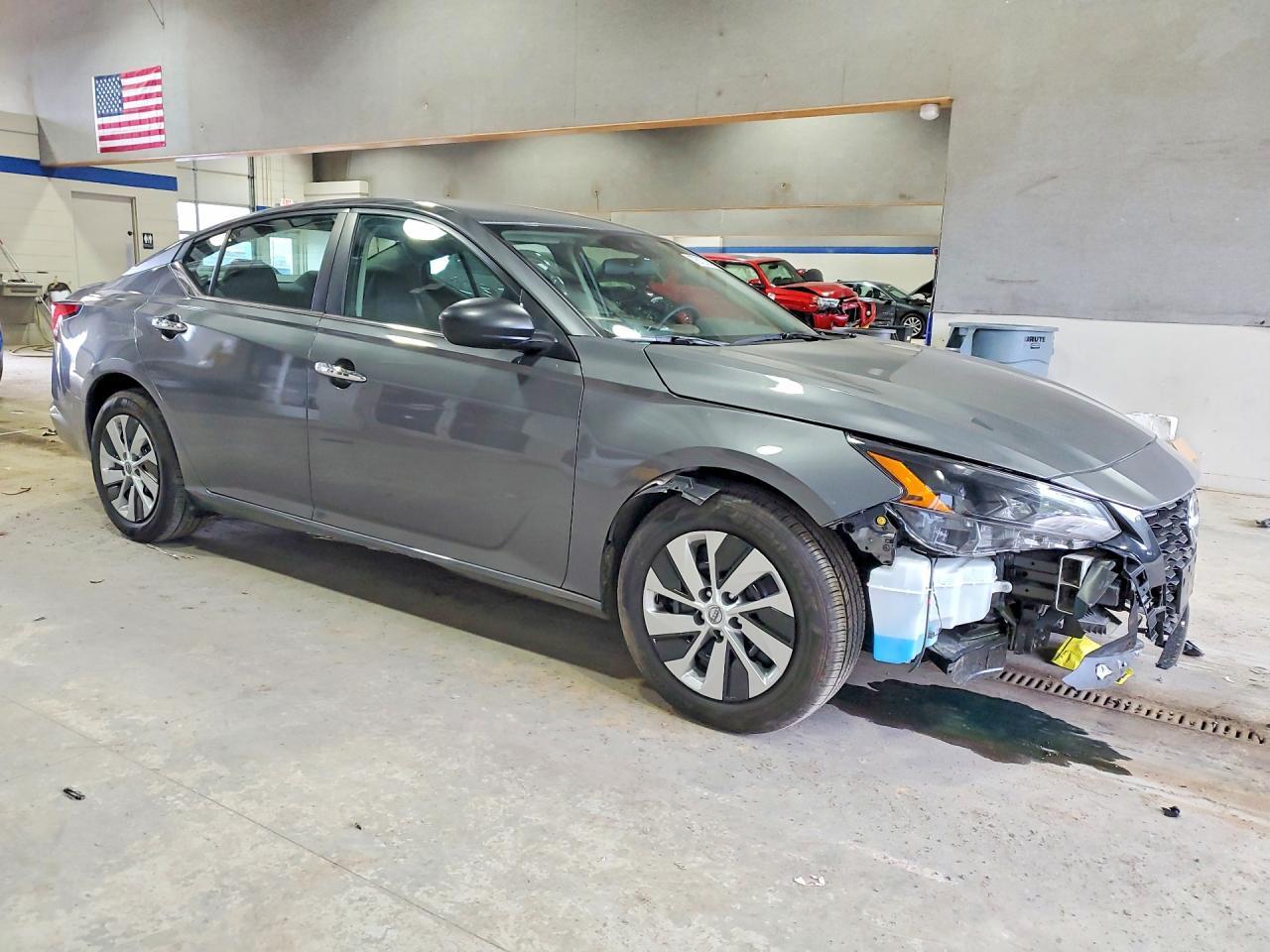 2024 Nissan Altima 2.5 S - Фото 4