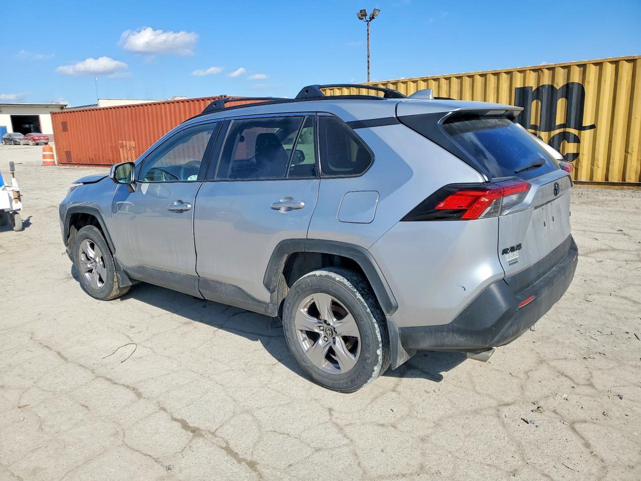2023 Toyota Rav4 Xle - Фото 2