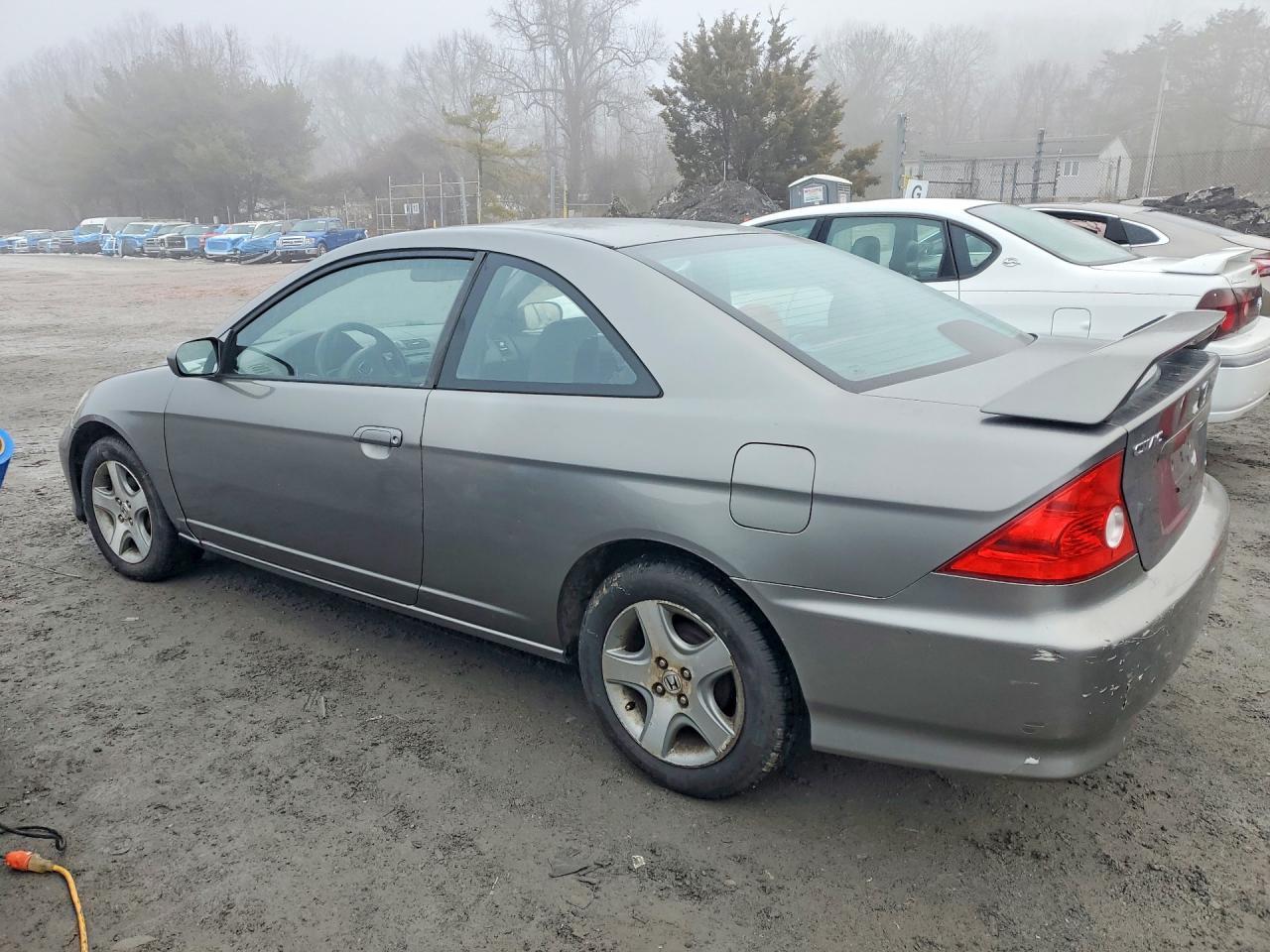 2005 Honda Civic Ex - Image 2