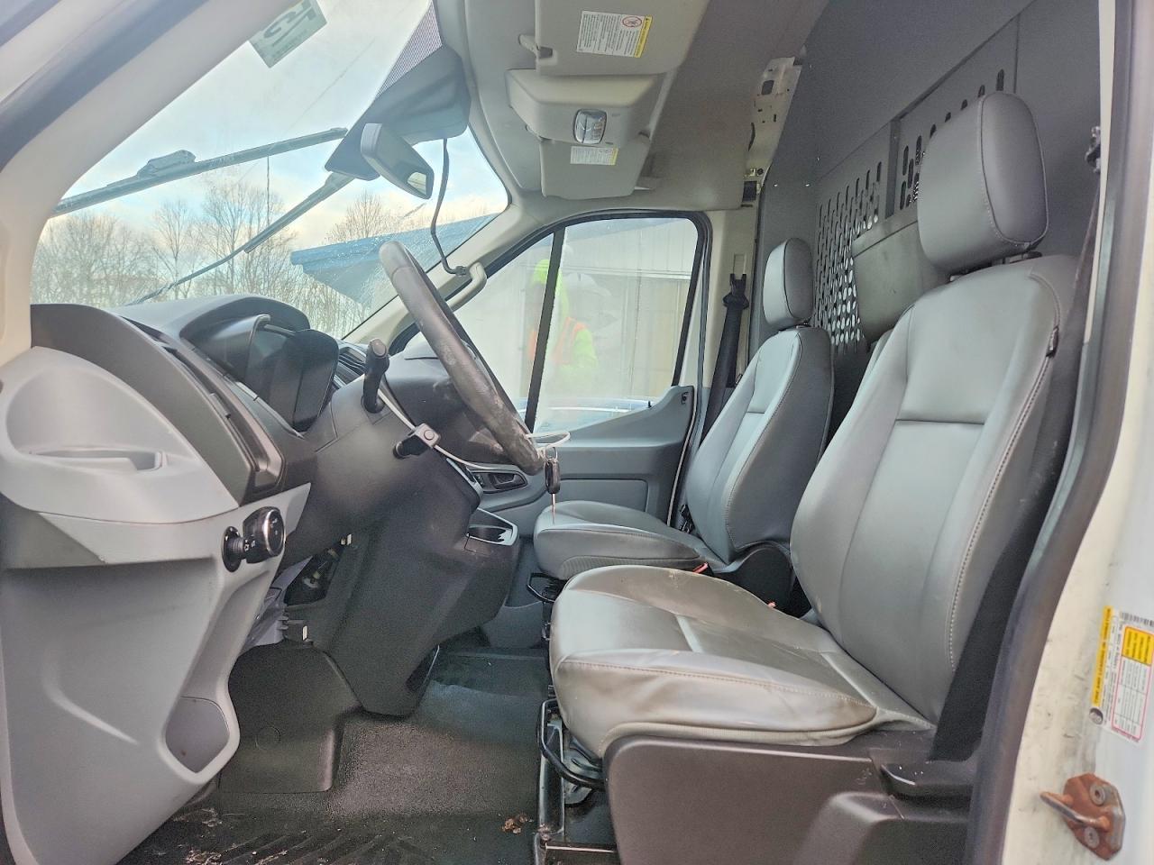 2016 Ford Transit T-150 - Image 7