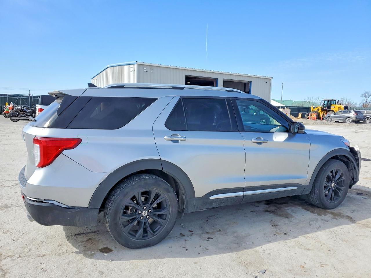 2021 Ford Explorer Limited - Фото 3