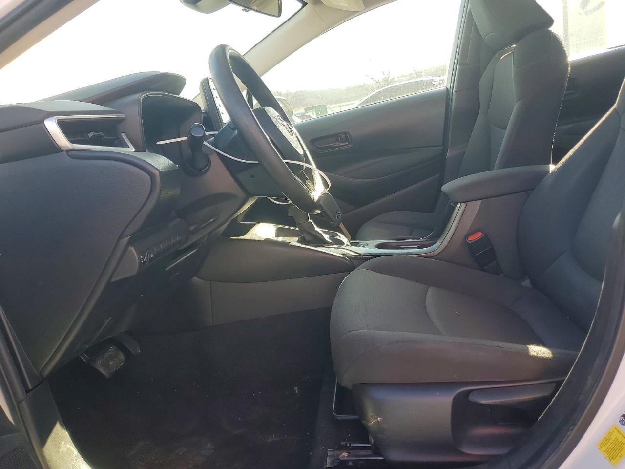 2022 Toyota Corolla Le - Фото 7