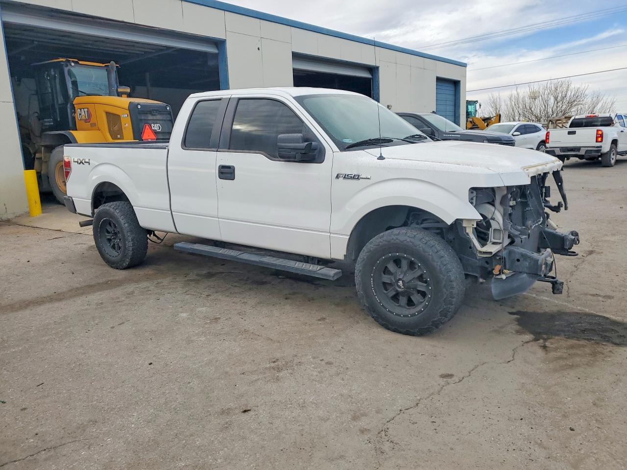 2014 Ford F150 Super Cab - Фото 4