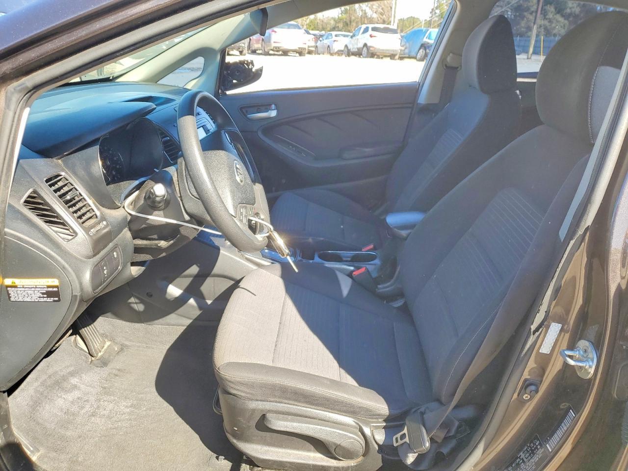 2017 Kia Forte Lx - Фото 7