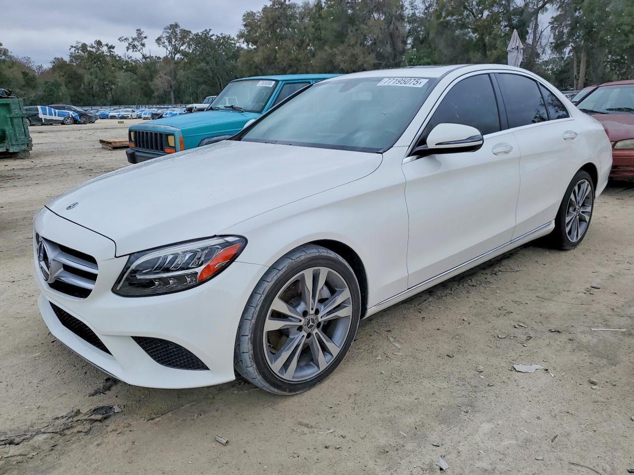2019 Mercedes-Benz C 300