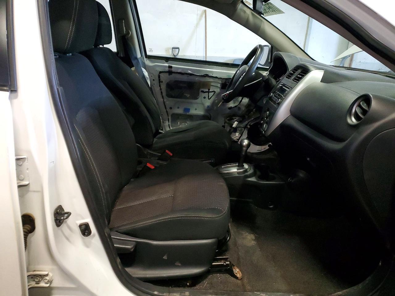 2017 Nissan Versa 1.6 Sv - Фото 7