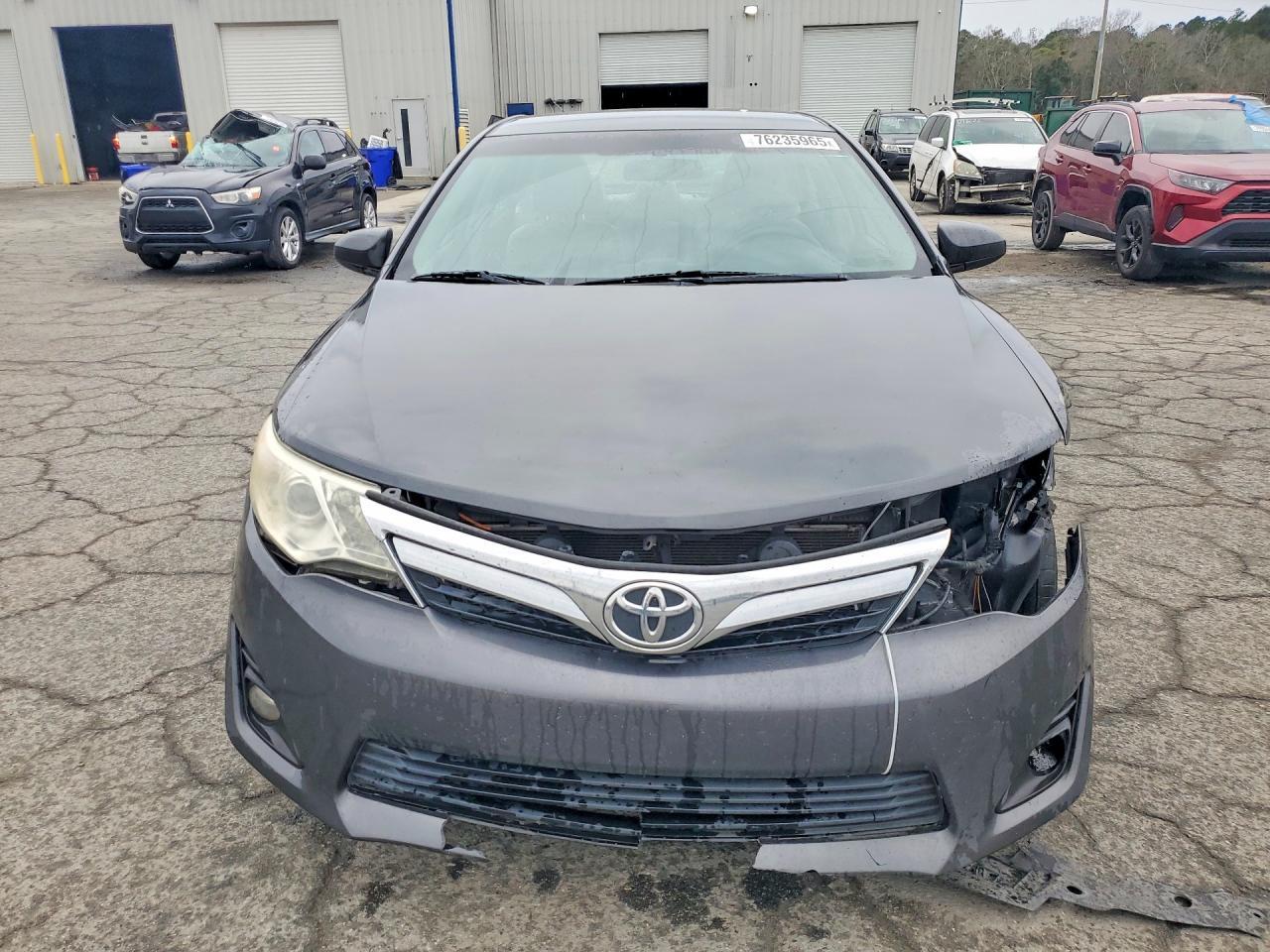 2012 Toyota Camry Le - Фото 5