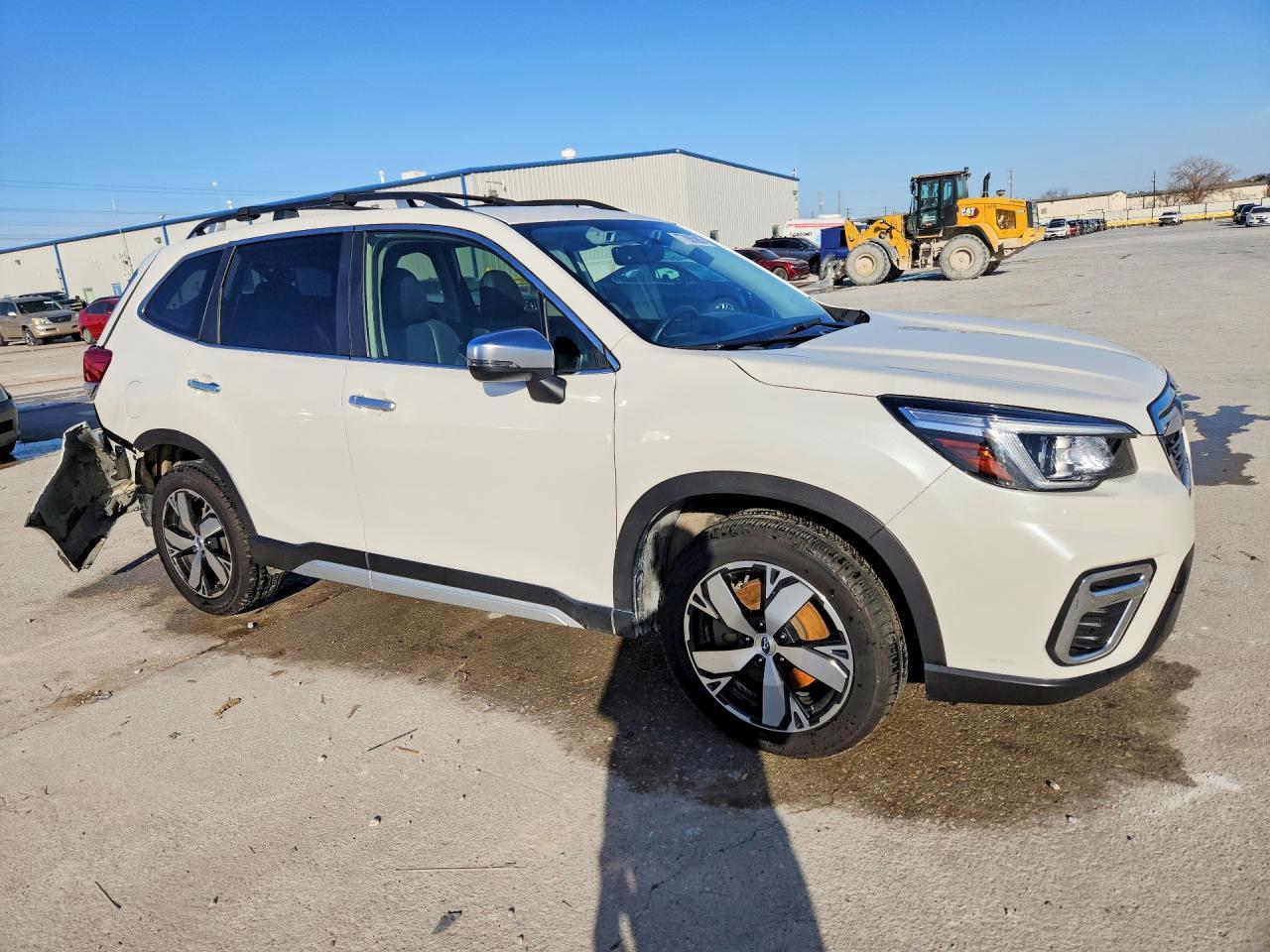 2019 Subaru Forester Touring - Фото 4