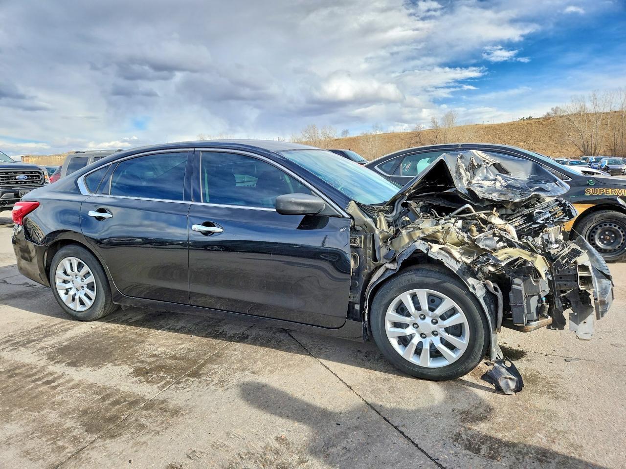 2016 Nissan Altima 2.5 S - Фото 4