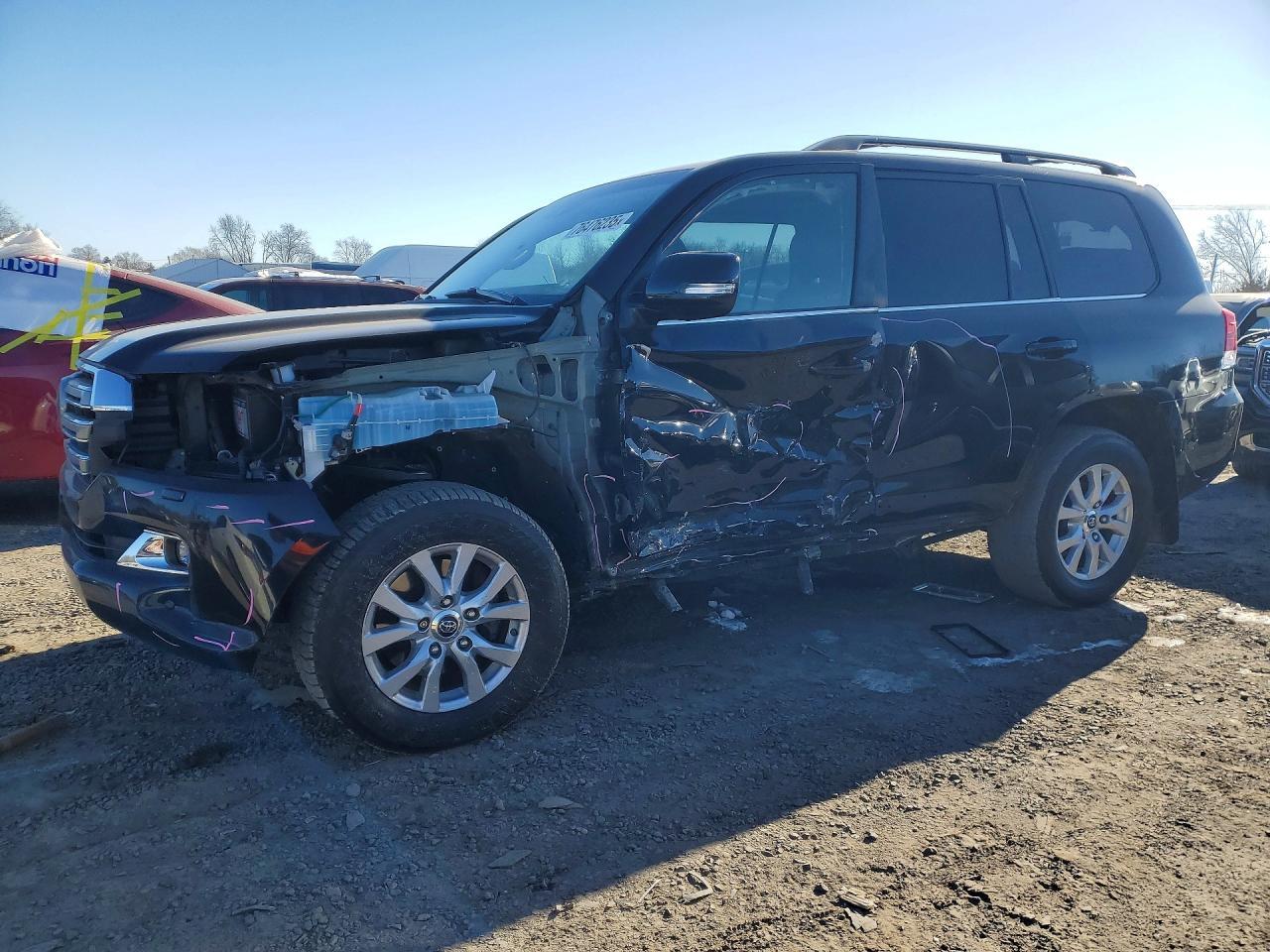 2018 Toyota Land Cruiser