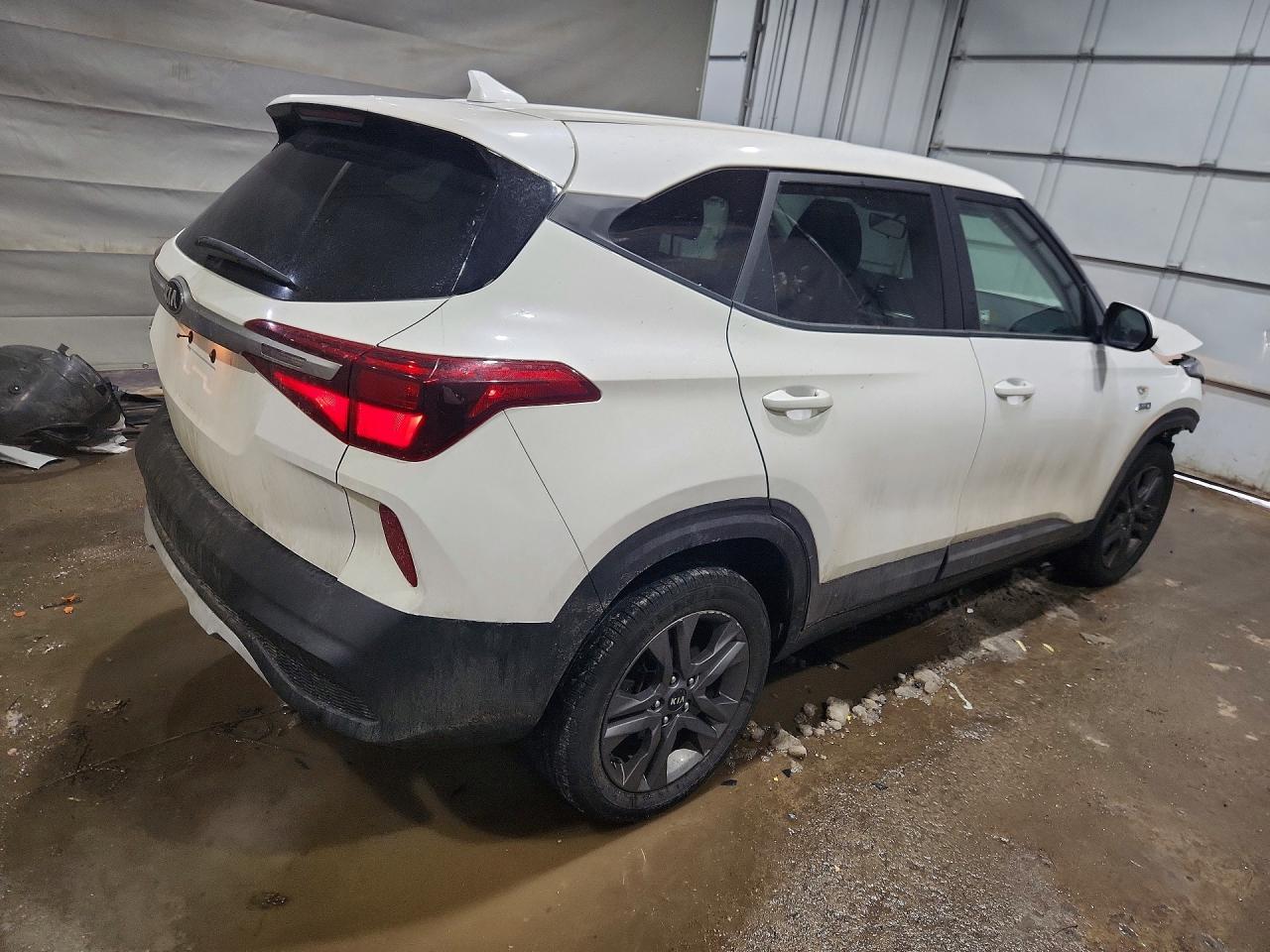2021 Kia Seltos Lx - Фото 3