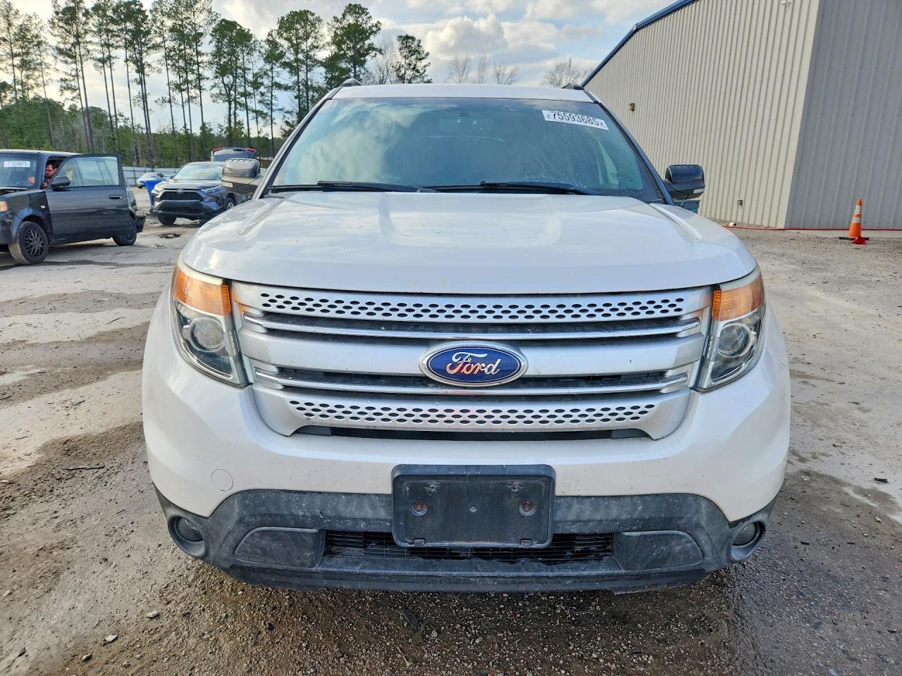 2015 Ford Explorer Xlt - Фото 5