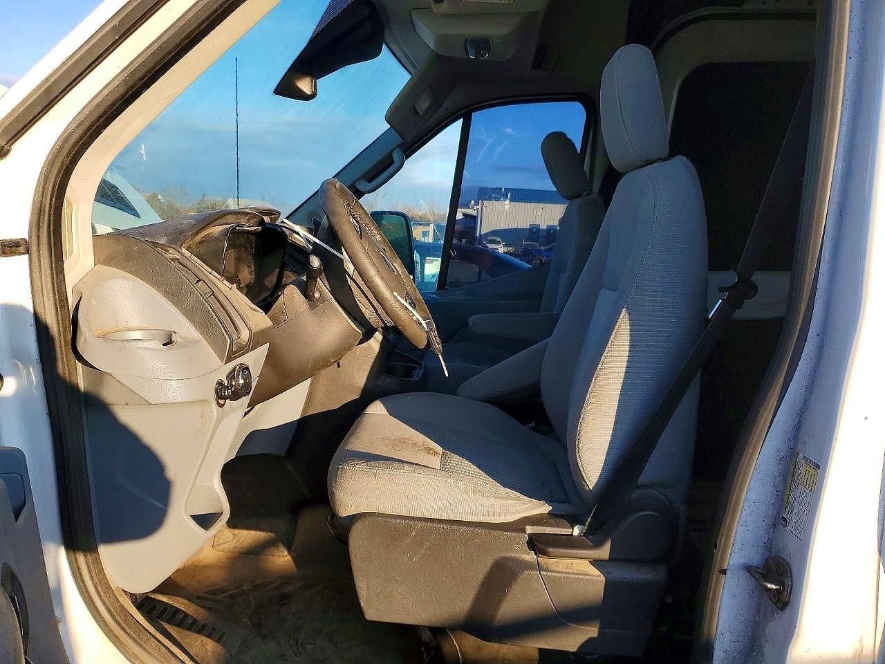 2015 Ford Transit T-250 - Image 7