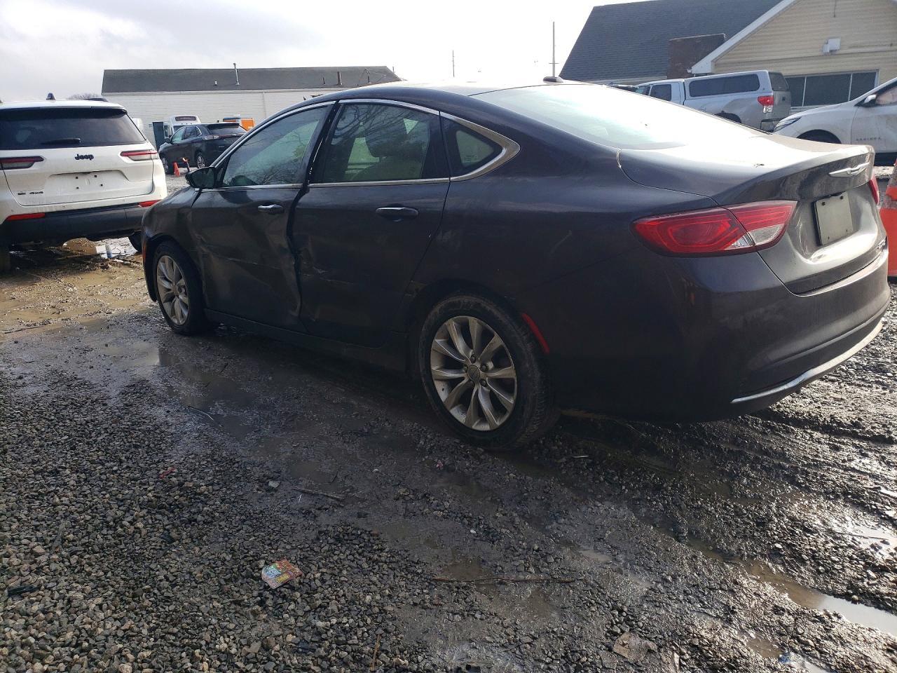 2015 Chrysler 200 C - Фото 2