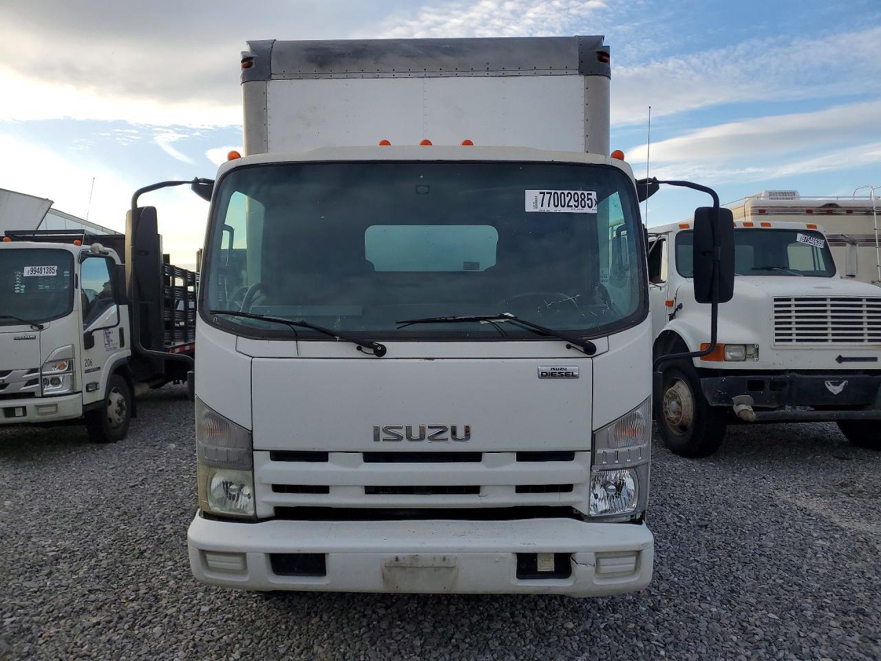 2010 Isuzu Npr Box Truck - Фото 5