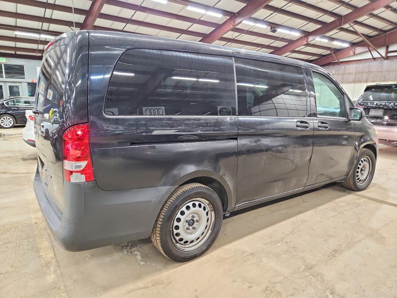 2019 Mercedes-Benz Metris - Image 3