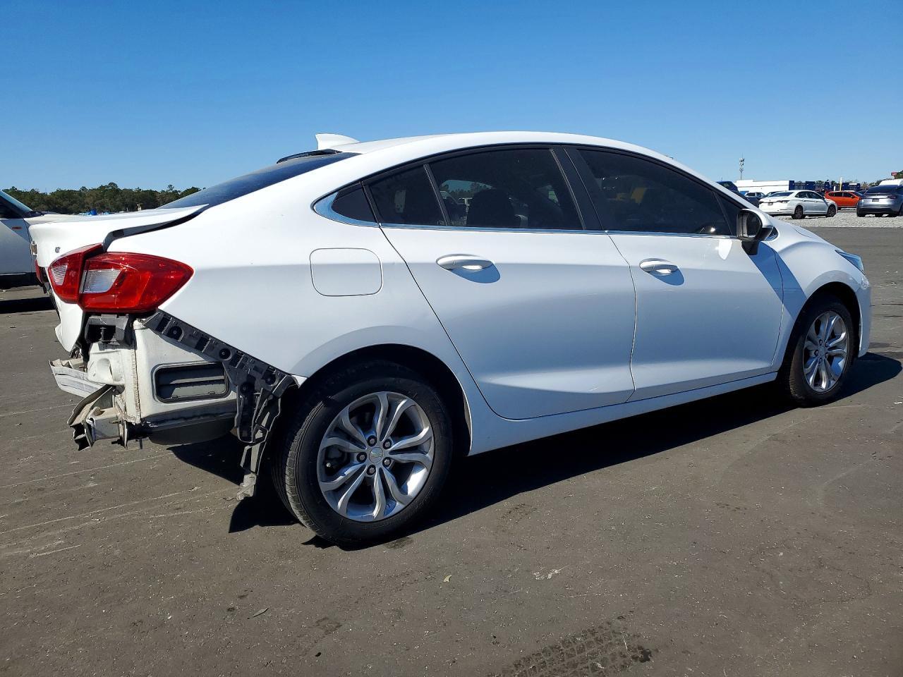 2019 Chevrolet Cruze Lt - Фото 3